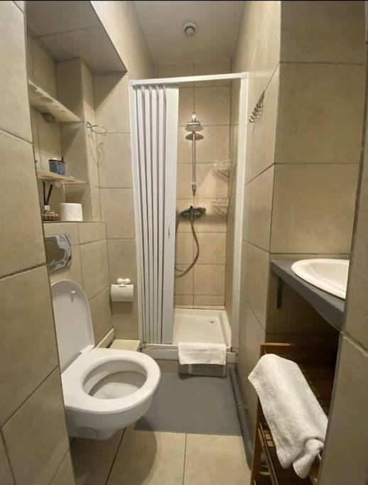 Studio Confortable -Musee Grevin - Musee Du Louvre - Grand Boulevard - 2 Pers باريس المظهر الخارجي الصورة